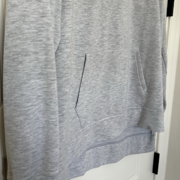 Green tea grey sweater tunic - Picture 3 of 4